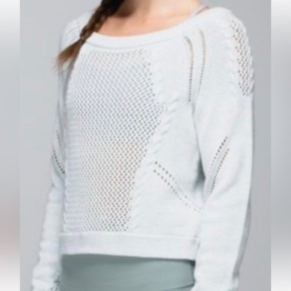LULULEMON BE PRESENT MARLED COASTAL BLUE CROPPED OVERSIZED KNIT SWEATER SZ L- XL - Picture 1 of 12